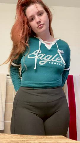 Halftime tease 💚 - free porn video