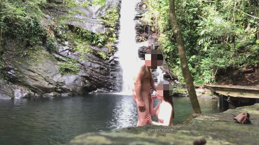 Public park blowjobs turn me on [GIF] - free porn video
