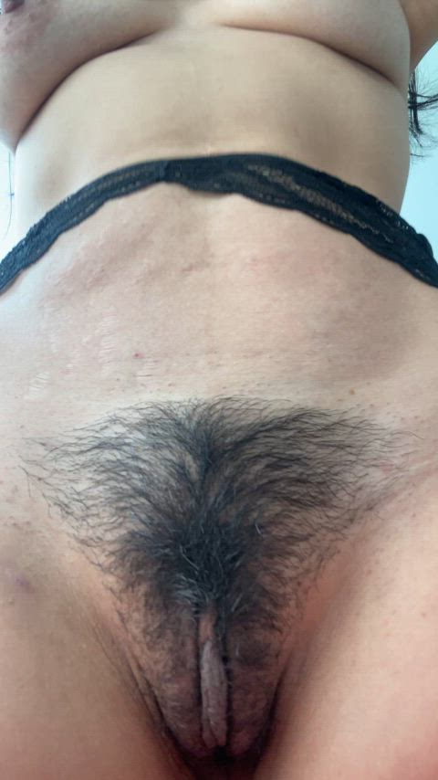Do these lips deserve a kiss from you - free porn video