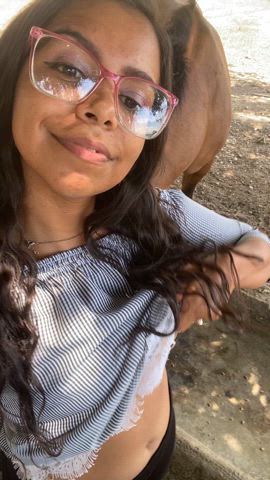 life as a farmergirl is boring.. thats why im on reddit - free porn video