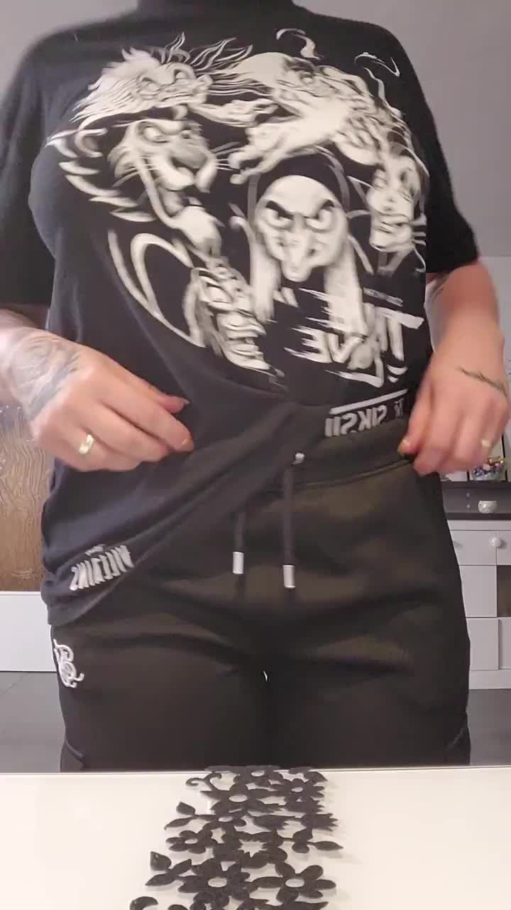Nut in my butt ;) - free porn video