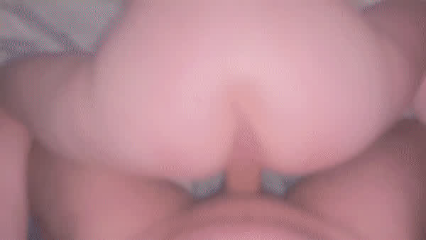 Who wouldn't want to be in this position? - free porn video