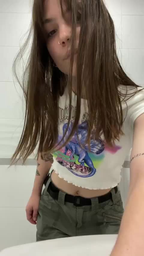 I love to crush my 18 year old, elastic boobs - free porn video