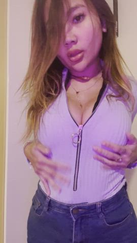 It's getting a little chilly, can you tell? - free porn video