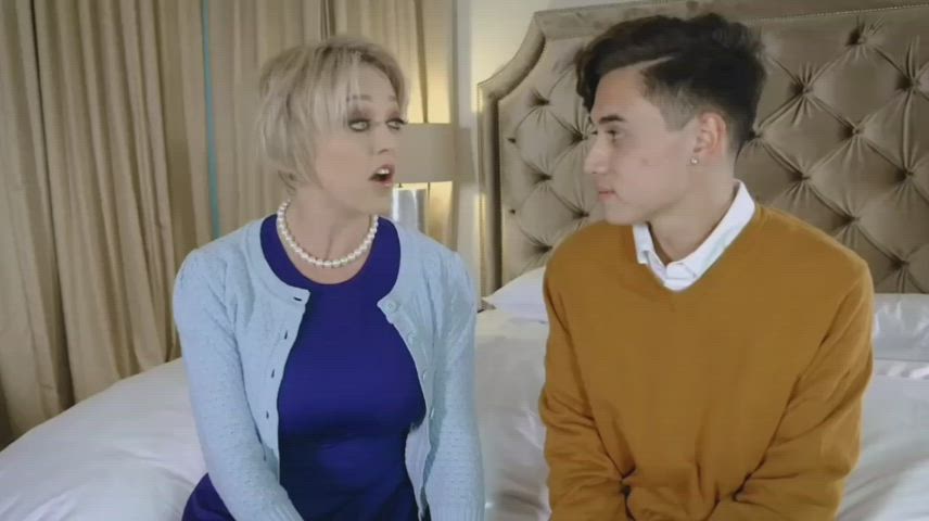Dee gets it - free porn video