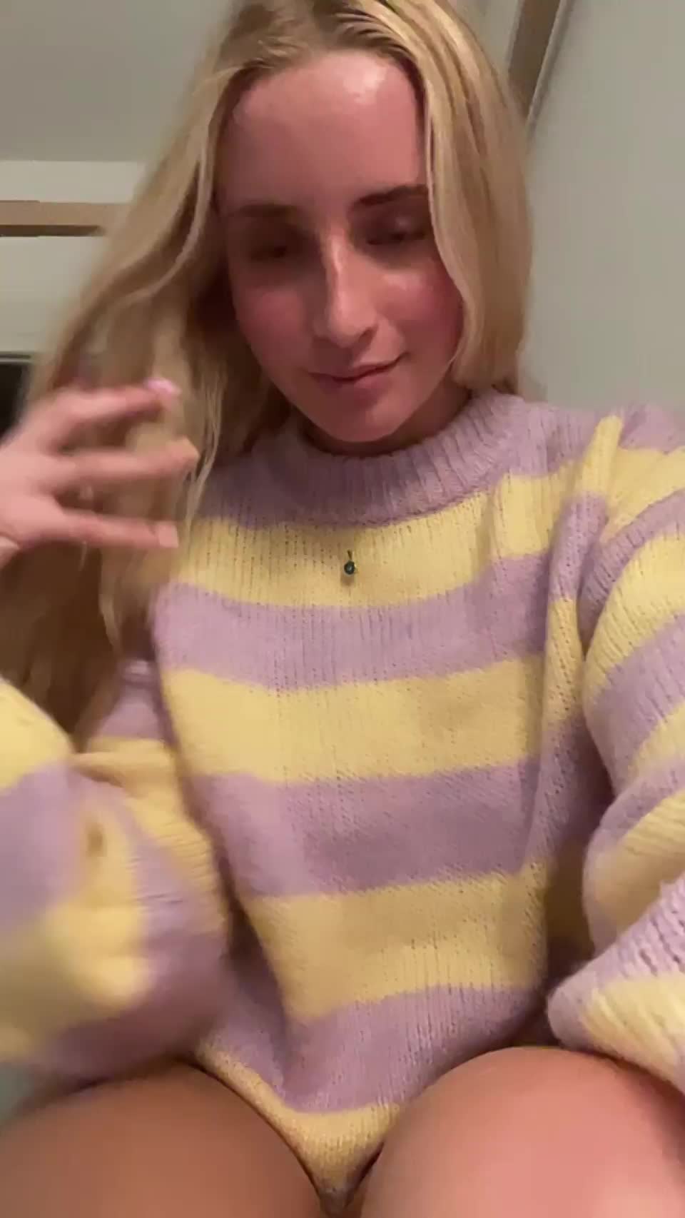 Here's some titty action to start your Wednesday off right - free porn video