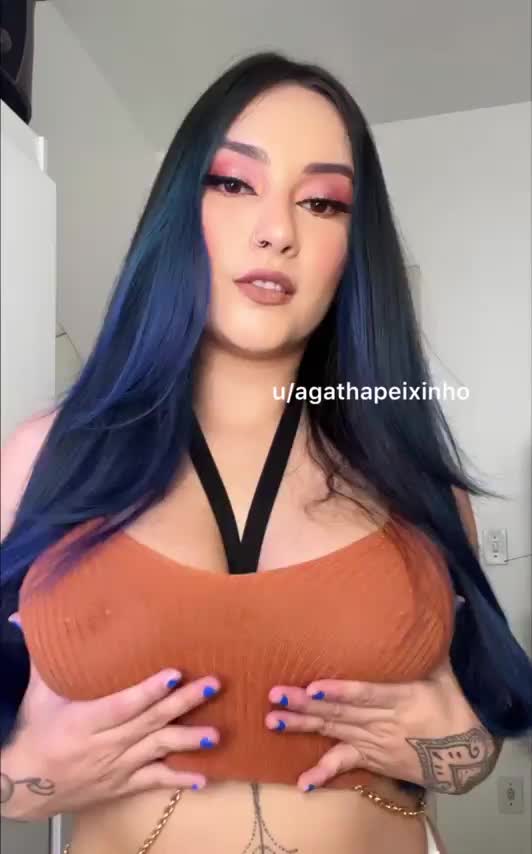Smile at my pierced nipples - free porn video