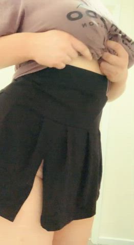flashing in the hallway hoping parents dont walk upstairs - free porn video