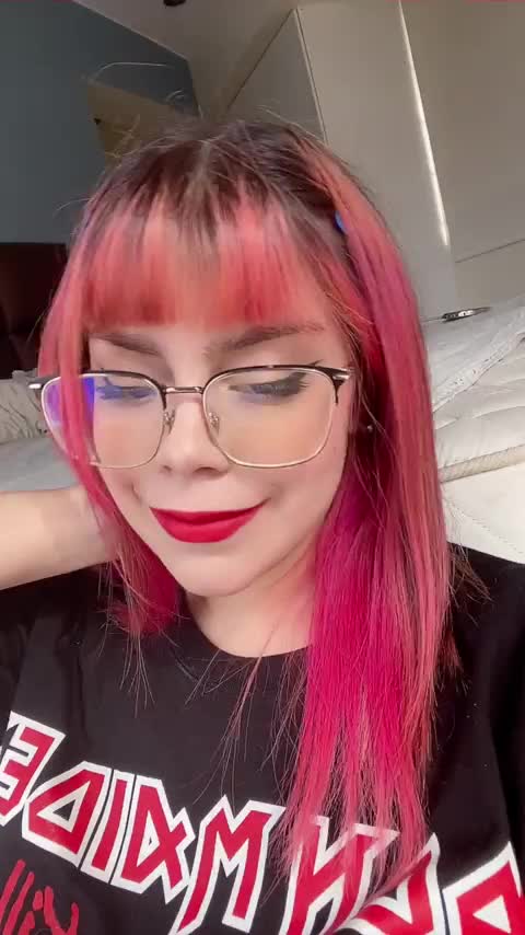 I want to be your new daily cockwarmer. 1 rule: no pulling out - free porn video
