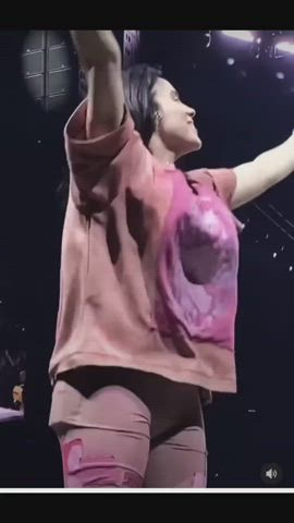 Billie eilish zoomed in - free porn video
