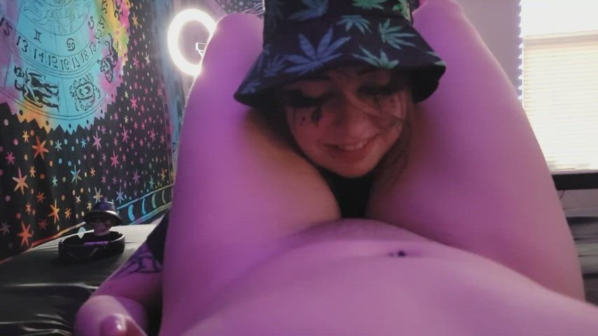 A smile is worth a thousand words - free porn video