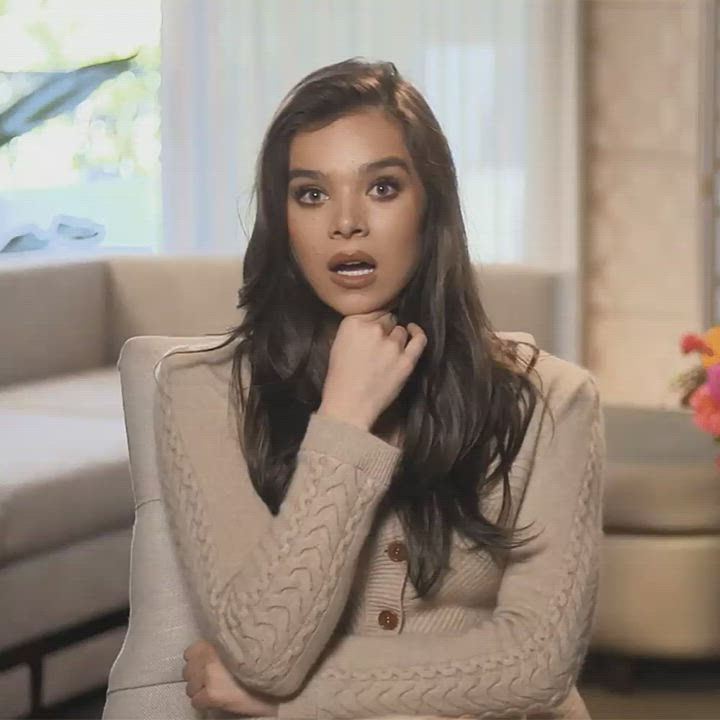 Hailee Steinfeld when you pull out your cock - free porn video