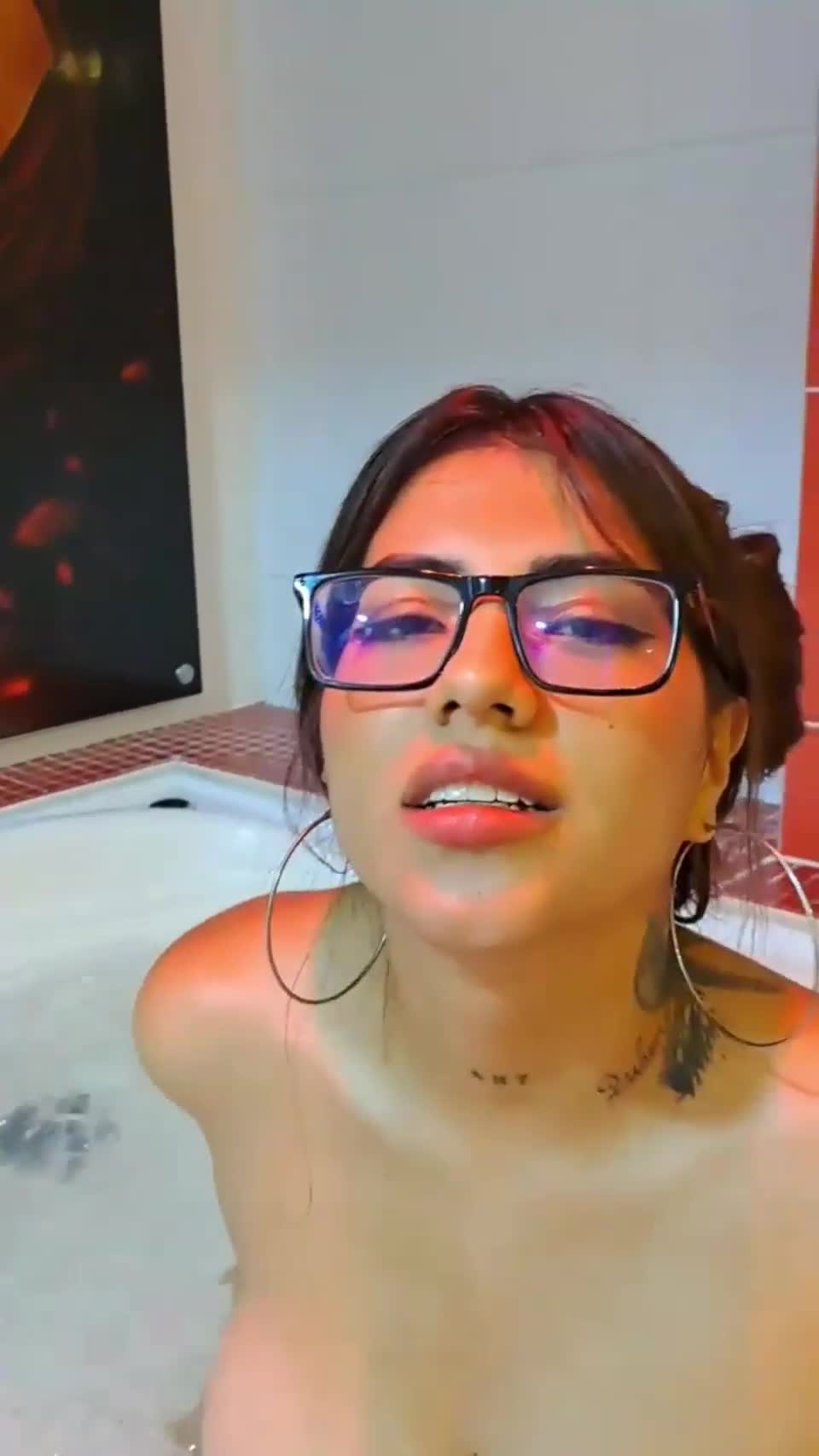Are you ready for that sandwich 😏 - free porn video