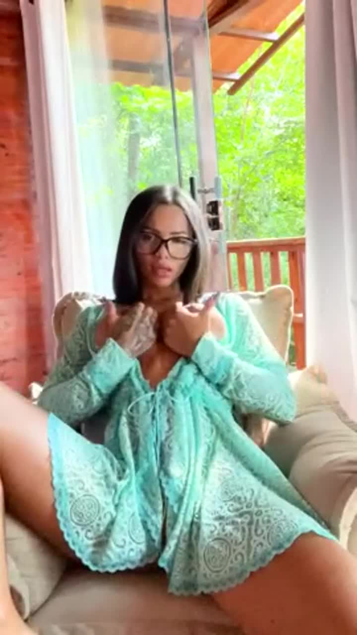 I lost myself in wonderland ^^ - free porn video