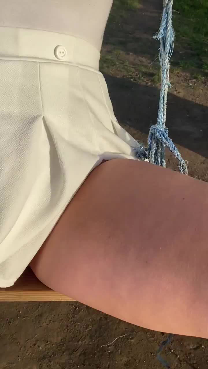 Quick Pussy flash ;) - free porn video