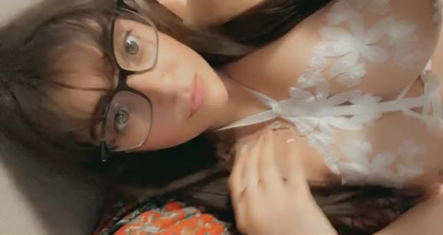 Being a good girl is hard when you’re so bad 😊 - free porn video