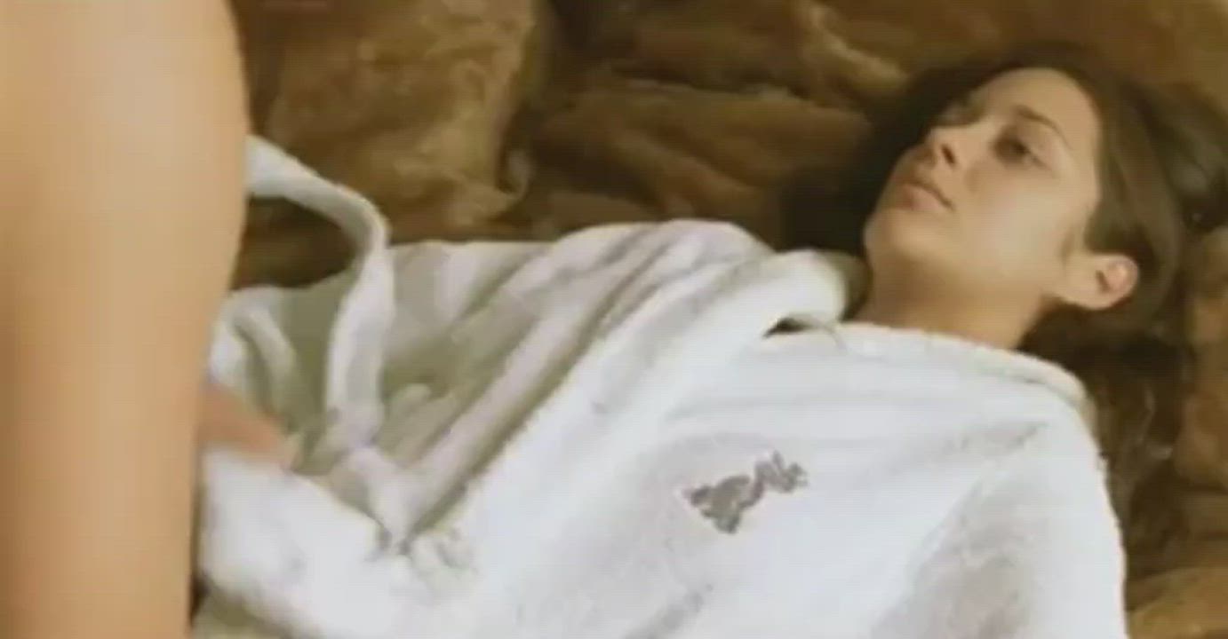 Unwrapping Marion Cotillard - free porn video