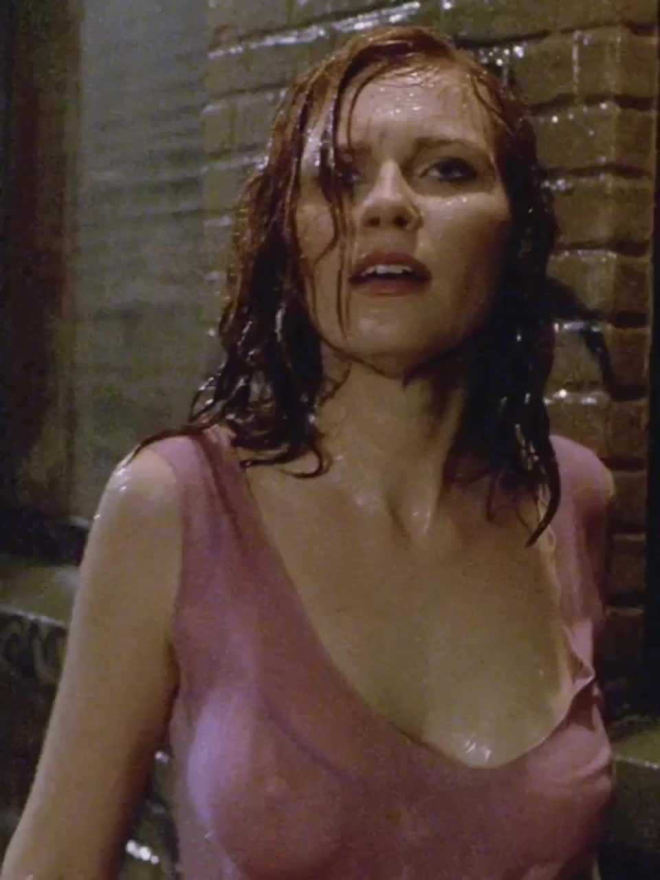 Kirsten Dunst as Mary Jane Watson - free porn video