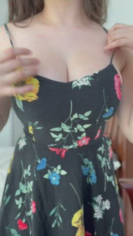 nothing feels better than releasing my huge natural tits after a long day of classes (19f) - free porn video