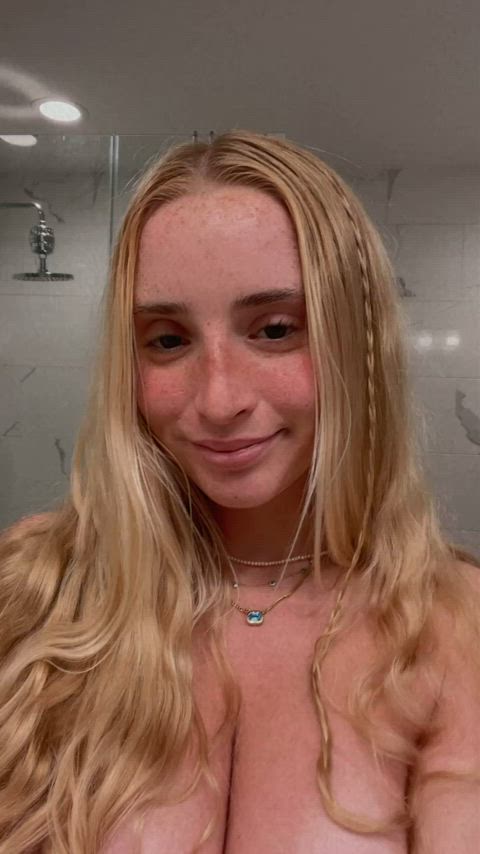 my boobs are not meant to stay covered - free porn video