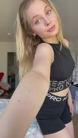 Looking for a personal trainer who’d like to fill me up - free porn video