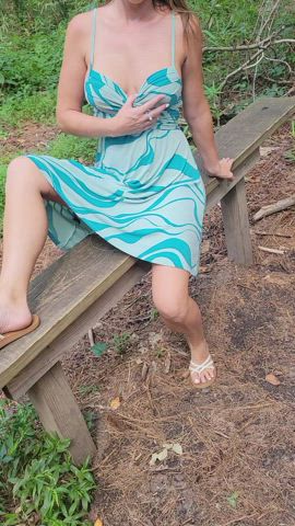 Getting frisky on the disc golf course...[GIF] - free porn video