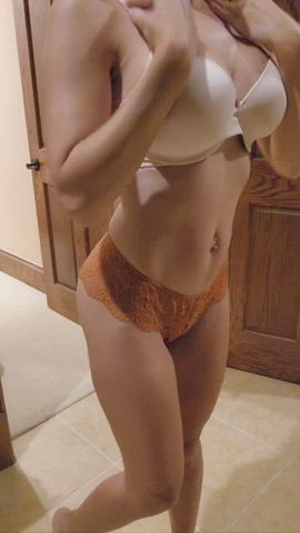 Daily Dressings with Bunny. It's always a thrill to know what's under a woman's clothes... - free porn video