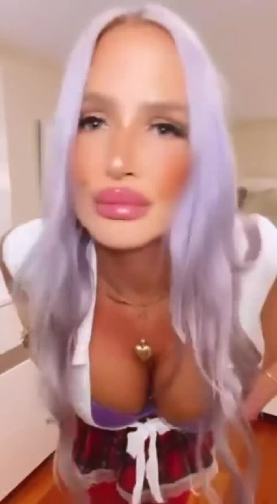 Do you want me to make you cum?💦😜 - free porn video