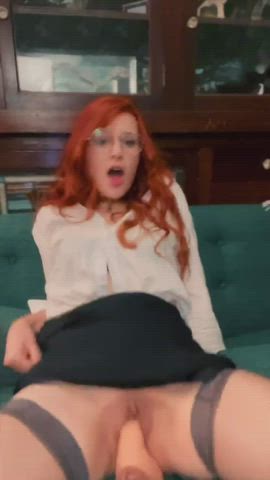 Redhead masturbing have Orgasm - free porn video