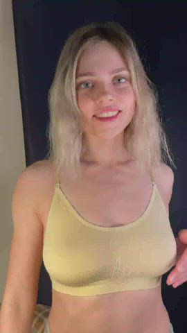 does yellow look good on me? - free porn video