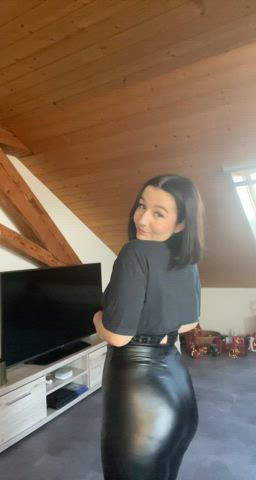 I may look soft but I like it hard - free porn video