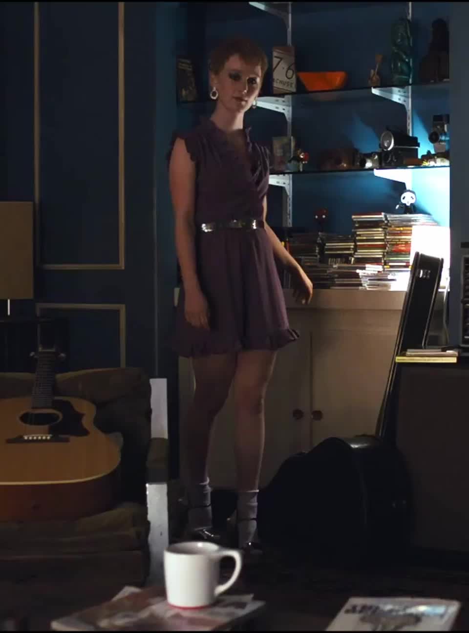 Bobbi Salvör Menuez - in Under the Silver Lake (2018) - free porn video