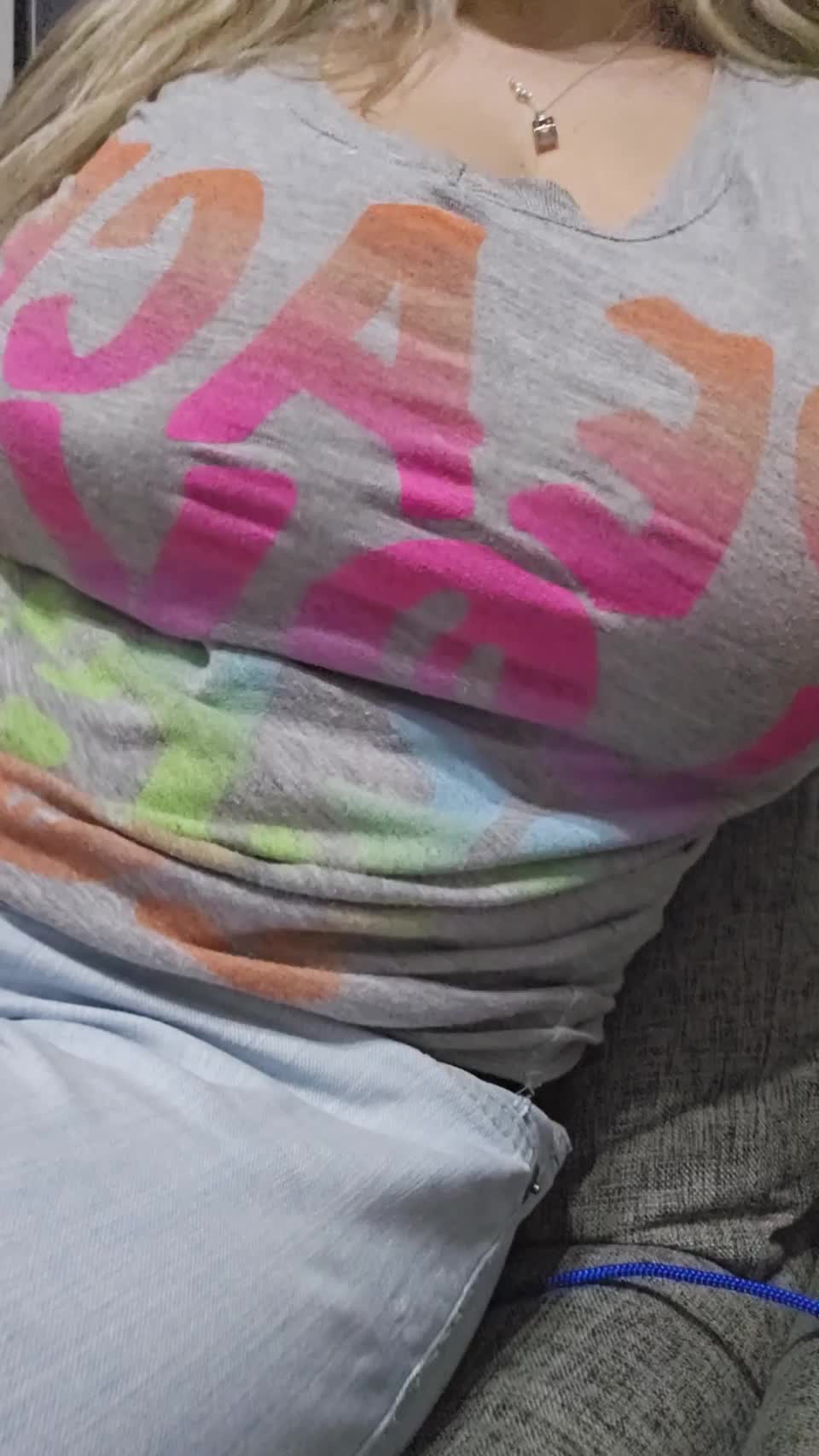 A little boob clapping never hurt anyone - free porn video
