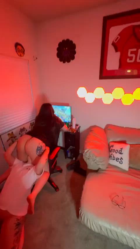 Ps5 or fuck us - free porn video
