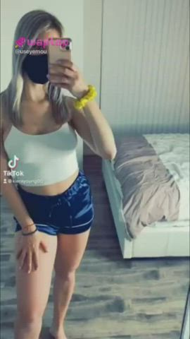 Truck driver got distracted - free porn video