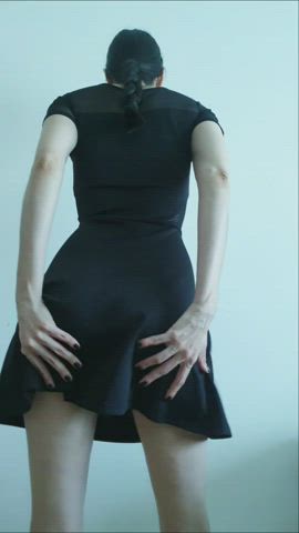 Let me sit on your face, slave! 😈 I'm into weird sex and kinky toys! 😈😈 19yo Domme - free porn video