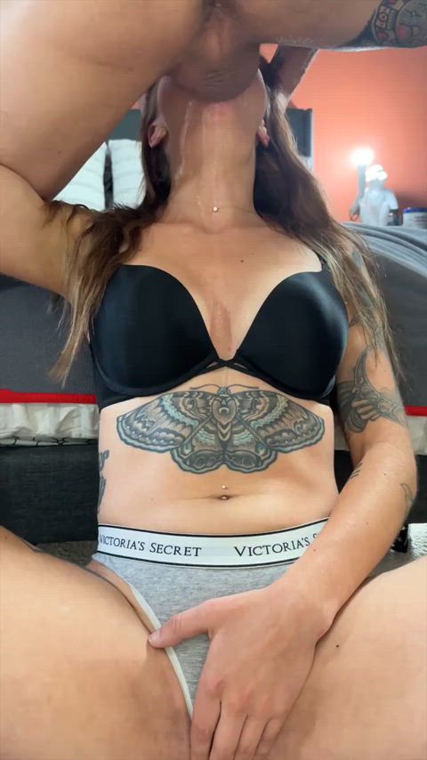 I can deepthroat for a long time - free porn video