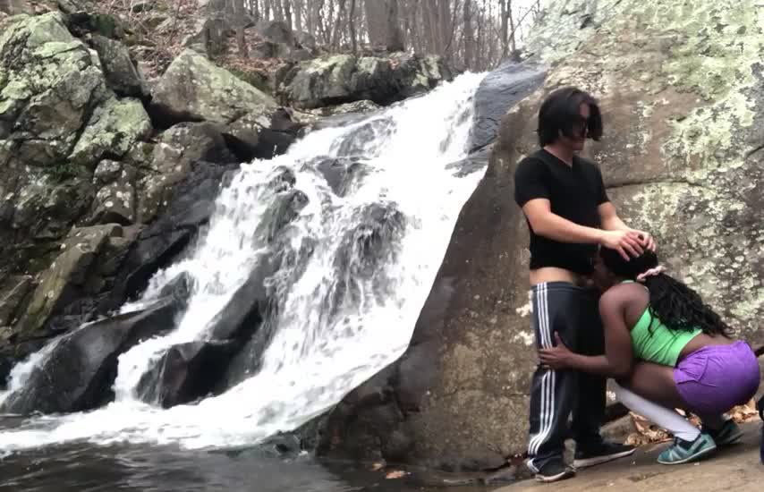 She gets me flowing like a waterfall - free porn video