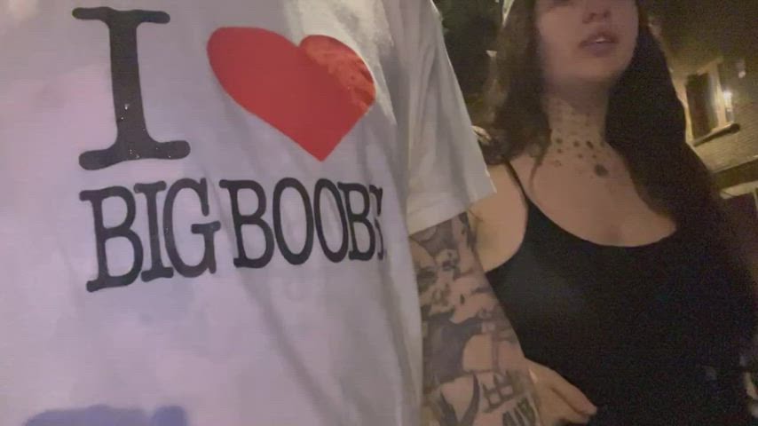 Everyone loves big tits right - free porn video