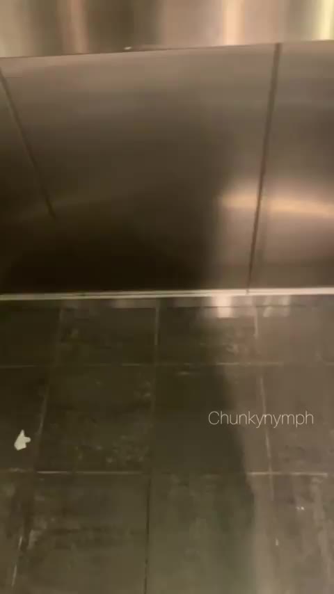 Flashing in an elevator for you - free porn video
