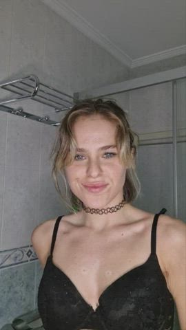 If you join me I will let you explode in my mouth - free porn video