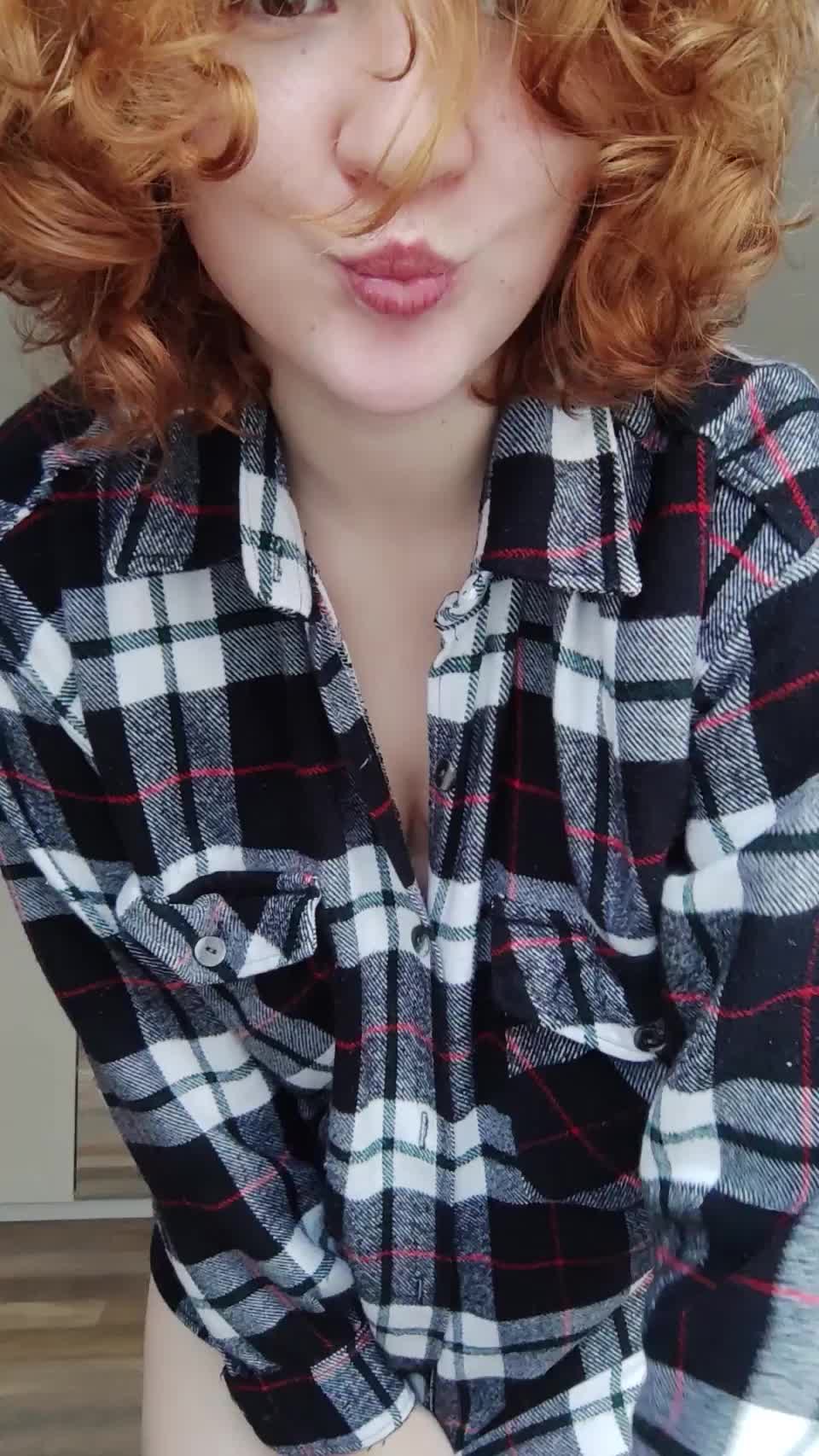 Having crush on a curvy redhead is totally okay, watch this - free porn video