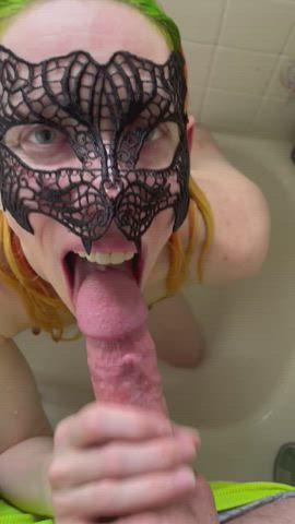 A puddle of cum just for me and my tongue. - free porn video