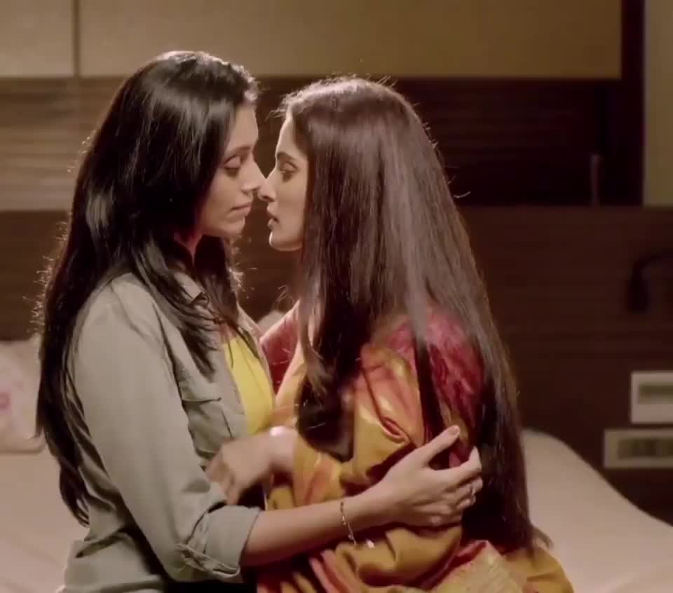 Priya Bapat & Pavleen Gujral - Beautiful Indian Lesbian Scene in 'City Of Dreams' S1E5 - free porn video