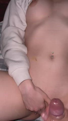 I love cumming on her body - free porn video