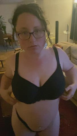 Tonight's menu special: my 42 year old body for you to use. feeling hungry? - free porn video