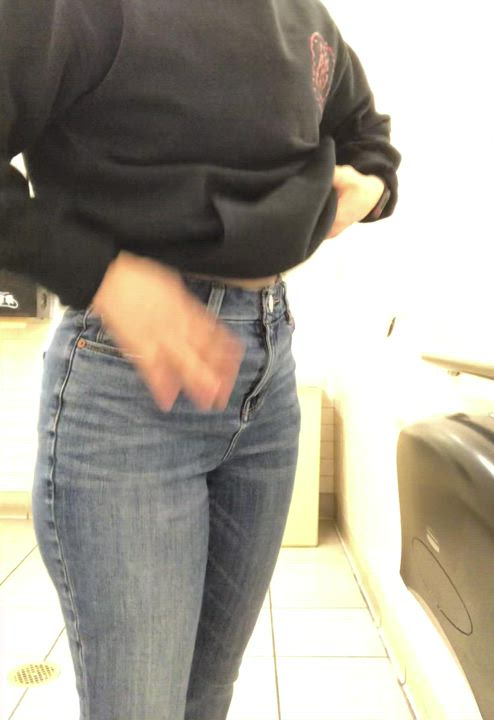 Can you fill me with cum while I’m at work? - free porn video