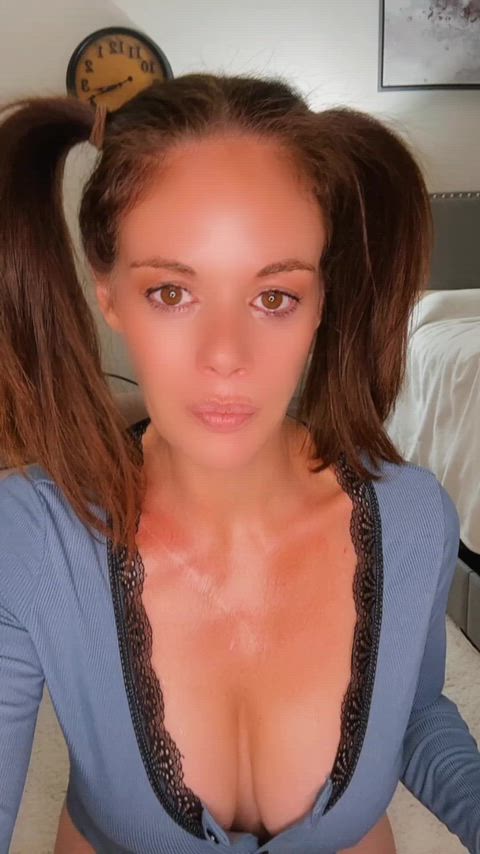 Describe me with one word 🤭💕 - free porn video