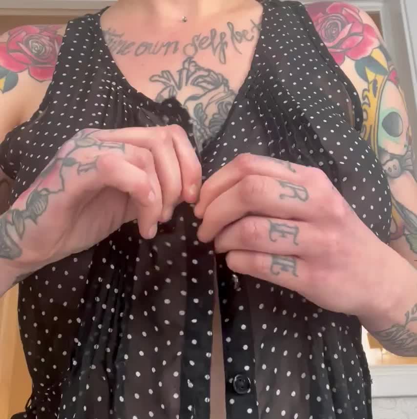 Goon with mommy - free porn video