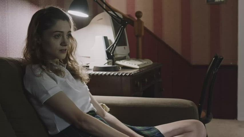 Natalia dyer is one of the best stranger things chick - free porn video
